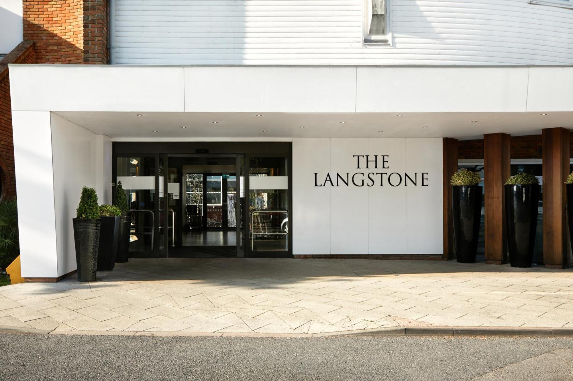 Langstone Quays Resort, Portsmouth Havant Exterior foto